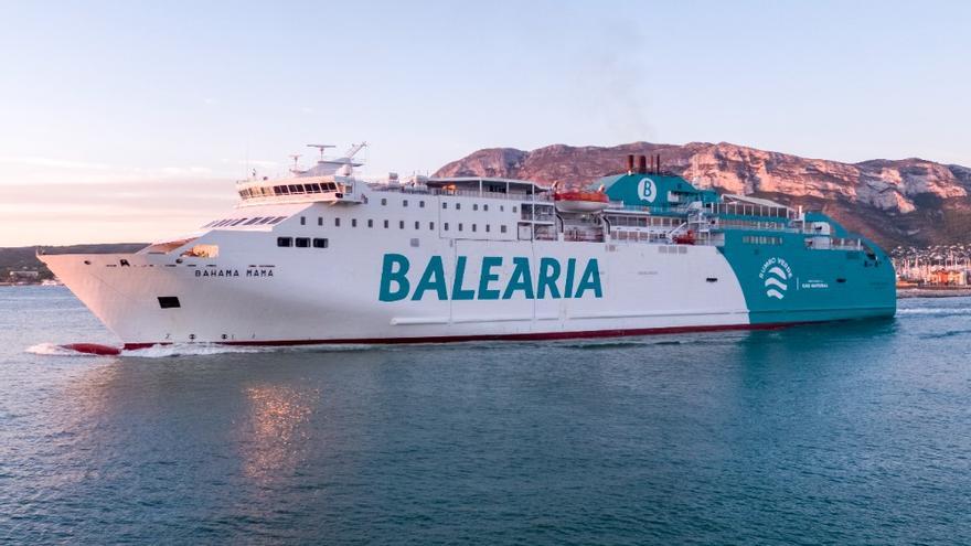 Baleària reforzará este verano las conexiones de Dénia a Palma e Ibiza