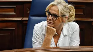 La consejera de Sanidad del Gobierno de Canarias pide disculpas por la gestión del banco de sangre y anuncia una revisión