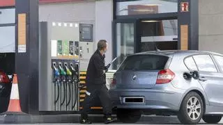 Dónde repostar más barato este domingo en Santiago: hasta 42 céntimos de diferencia por litro de gasóleo