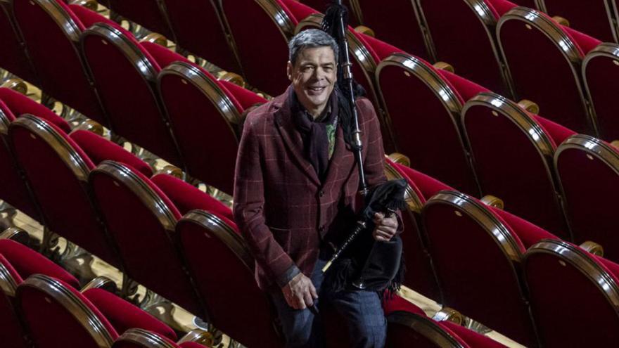 Hevia, fotografiado en el teatro Campoamor. | DAVID CABO