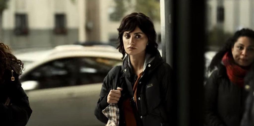 Penélope Cruz protagoniza esta película que recorre las calles del barrio UVA de Hortaleza