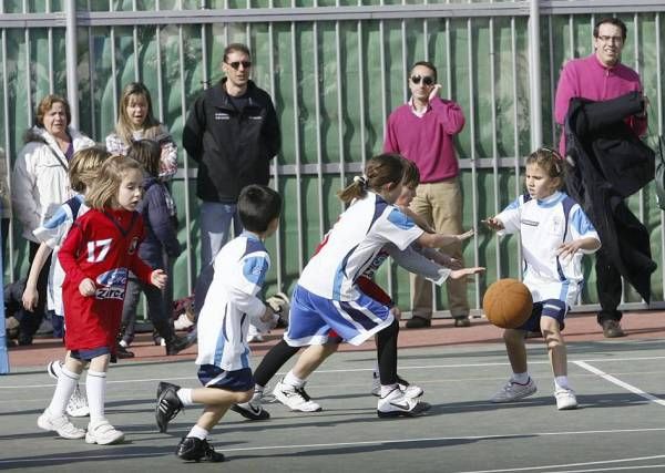 BALONCESTO: Maristas-Helios (liga de escuelas) / St Casablanca-Helios (preinfantil femenino)  / Compañía de María-Helios (benjamín femenino)  / Alierta-Helios (alevín femenino B)