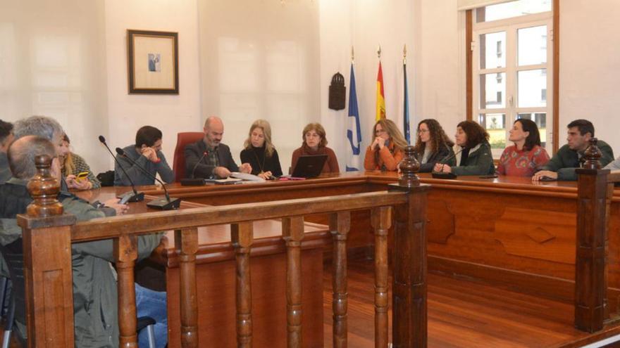 Cangas celebra el sorteo para sus 33 mesas electorales, con una más en Rodeira