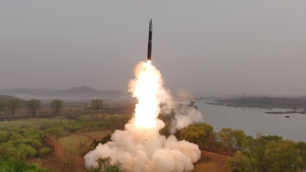 Imagen de archivo de un misil norcoreano.