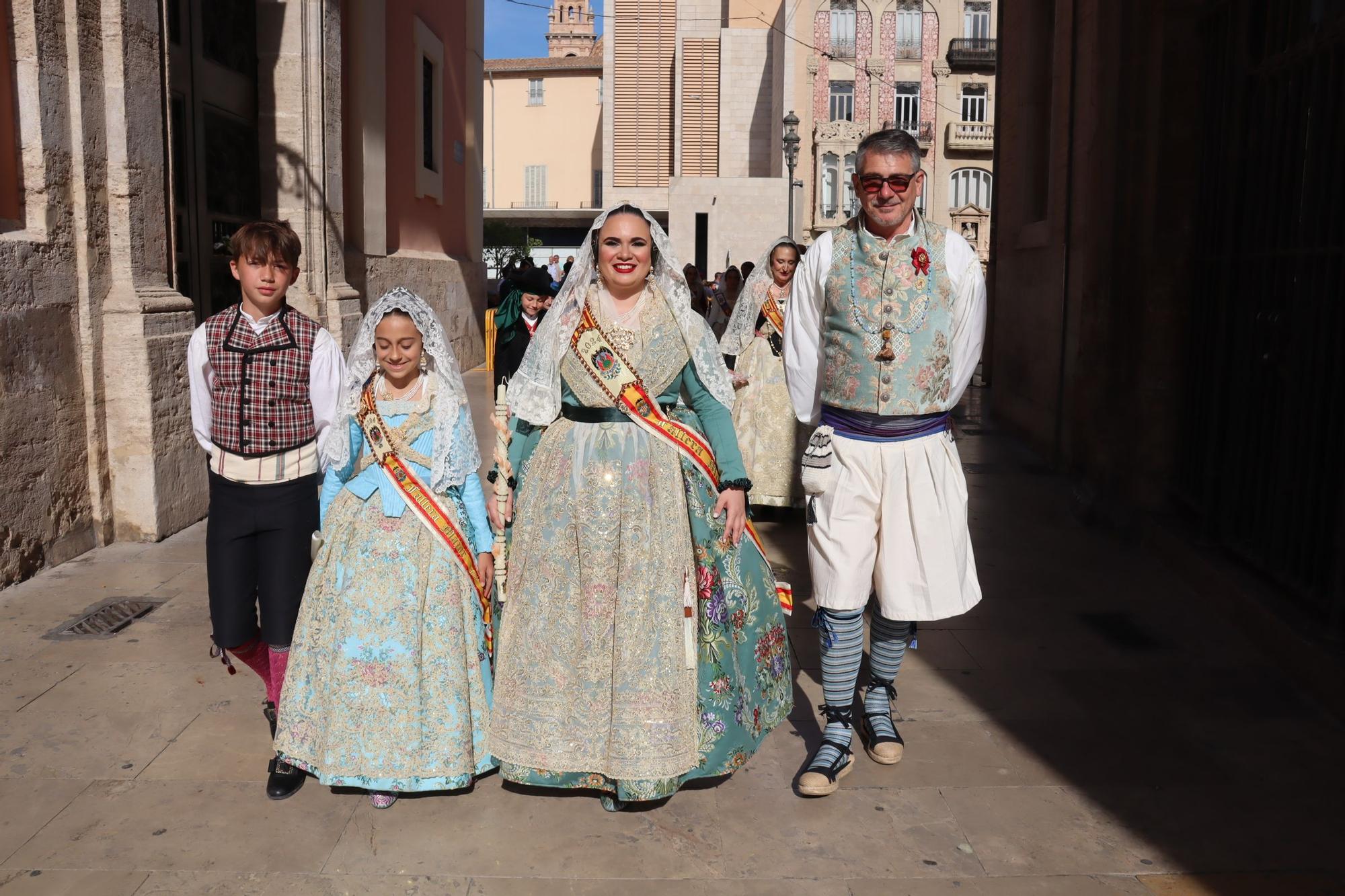 Las comisiones de falla en la Procesión de la Virgen (4/5)