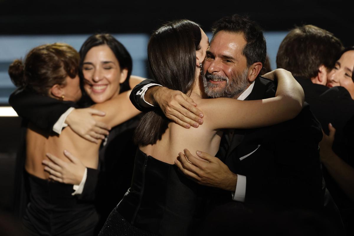 ‘Los domingos’ i ‘Anatomía de un instante’, triomfen en els Premis Forqué