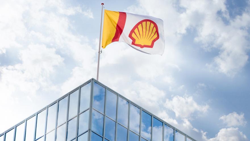 Shell logra en 2022 el mejor resultado de su historia al ganar casi 40.000 millones de euros