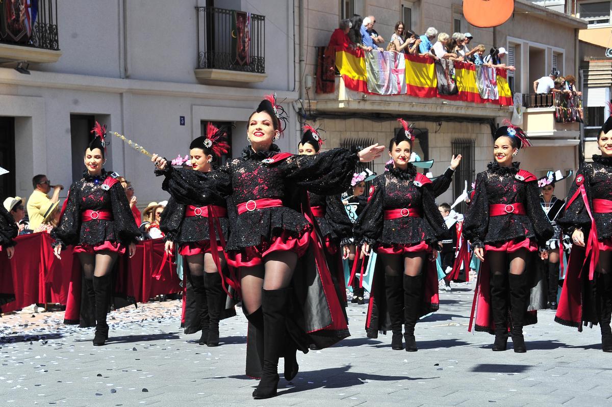 Fiestas de Moros y Cristianos en Petrer , Entrada Cristiana