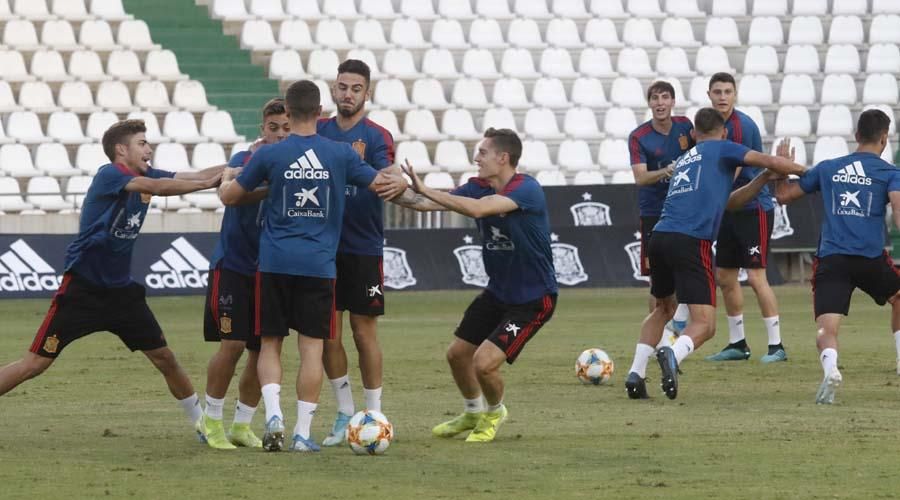 Entrenamiento de la Sub 21 en Córdoba