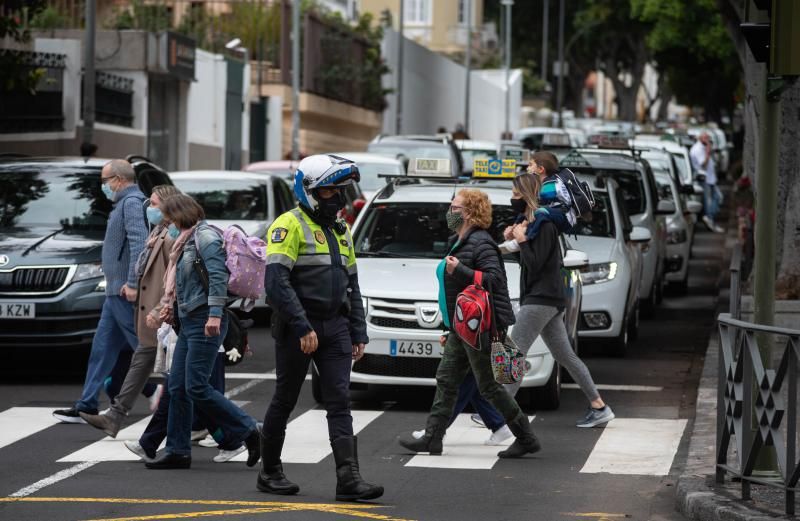 Segunda caravana de taxistas por Santa Cruz de Tenerife