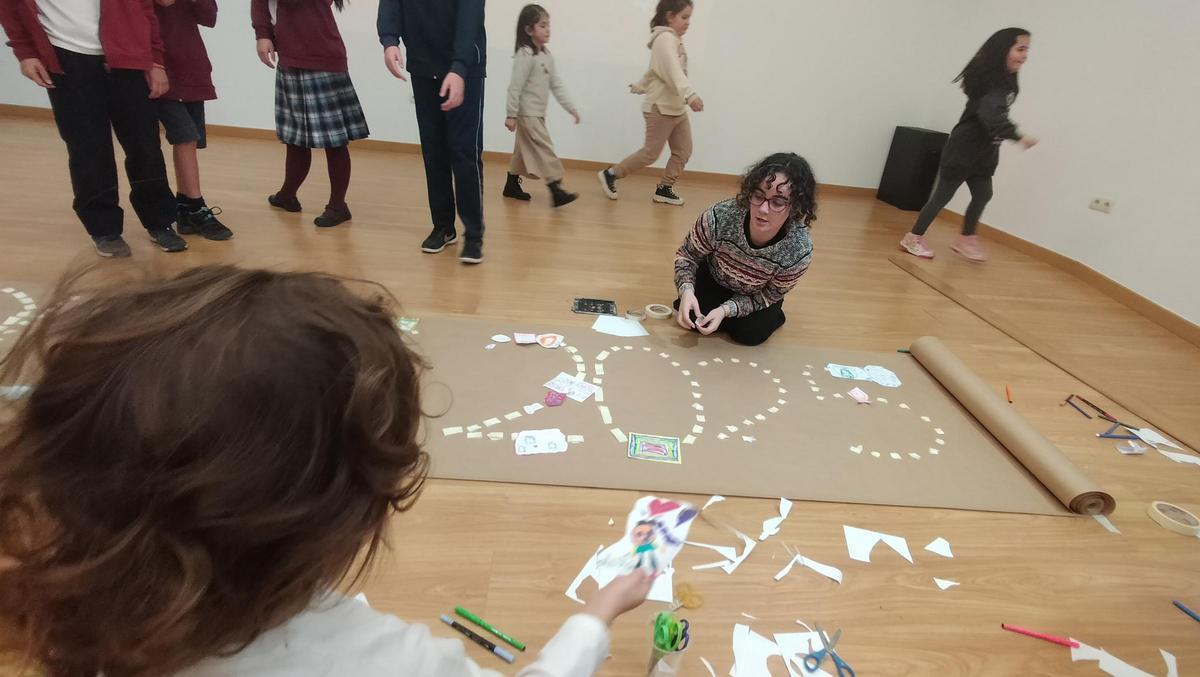 Un momento de la sesión, en el Espacio El Liceo de Navia.