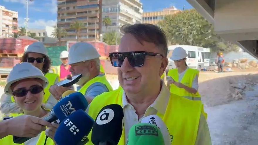 El padre de Enrique Riquelme enfría la posible candidatura de su hijo a presidir el Real Madrid: «Tiene 37 años y es muy joven»