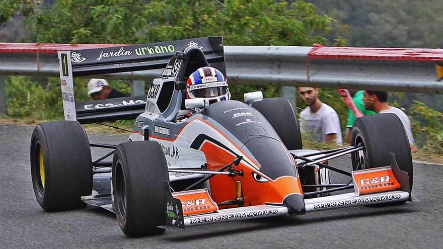 Rafael Guardiola con su Reynard.