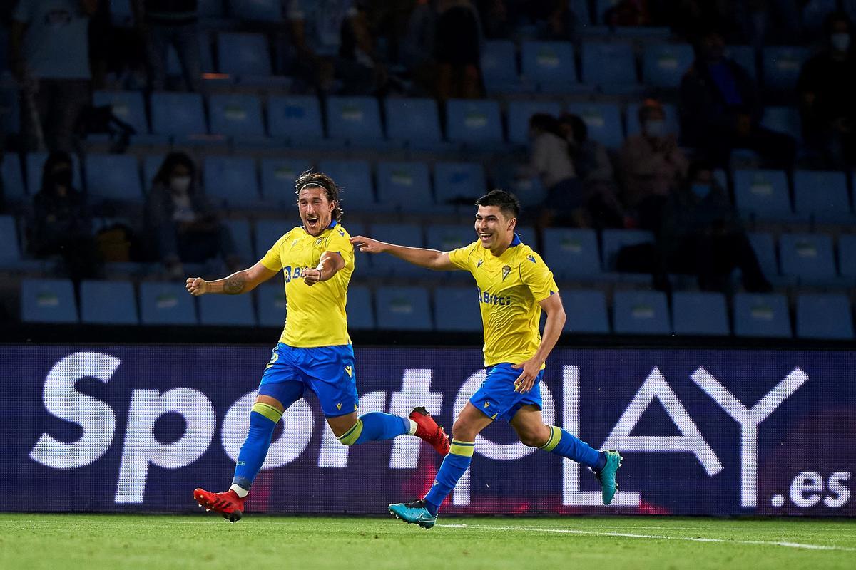 El uruguayo Espino marcó el 0-2 tras un penalti rechazado por Dituro.
