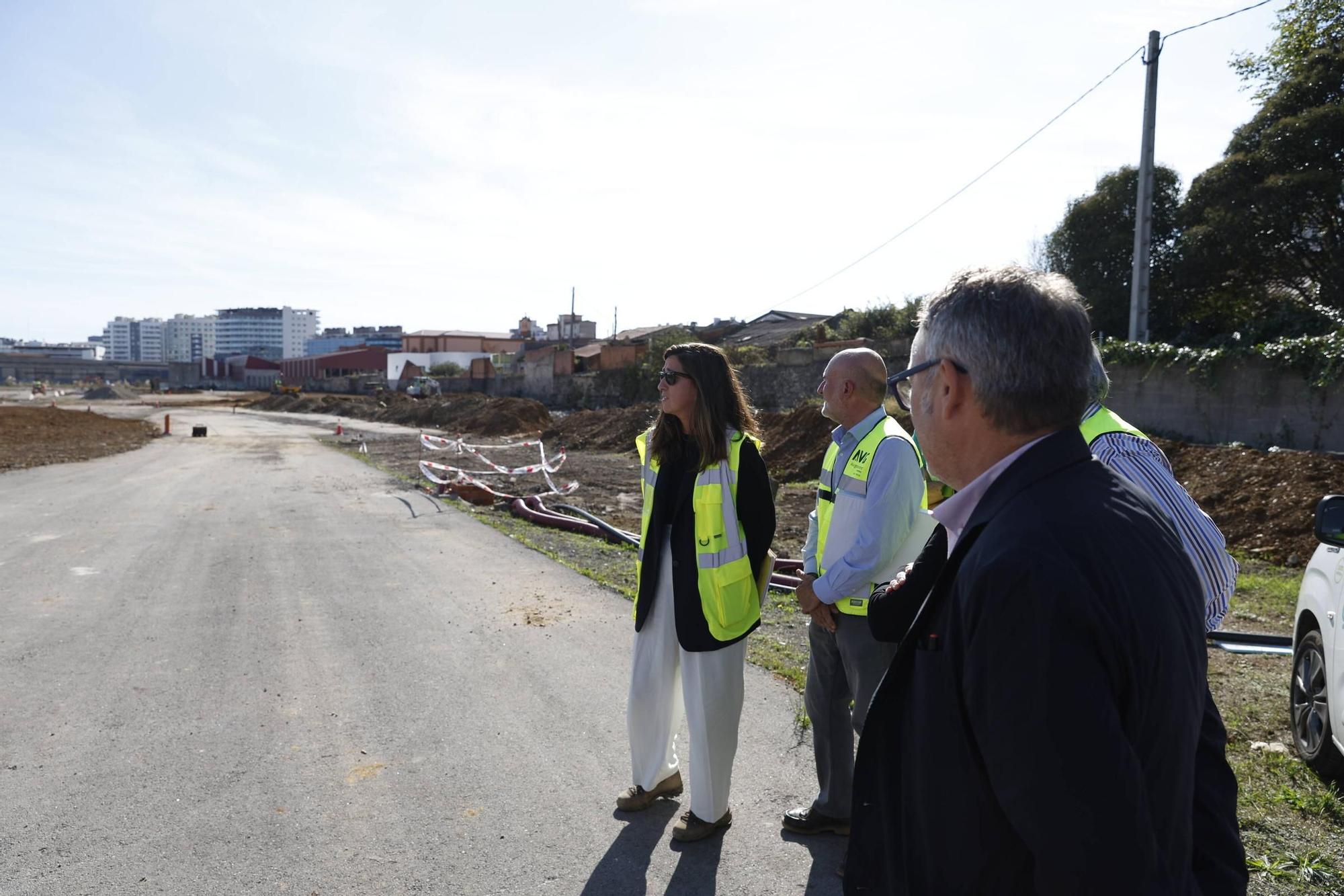 Así avanzan los trabajos en los terrenos de Naval Gijón (en imágenes)