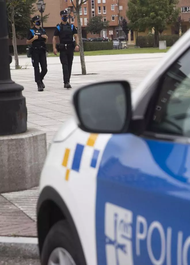 El requisito de la altura para mujeres paraliza las oposiciones a Policía local de Oviedo