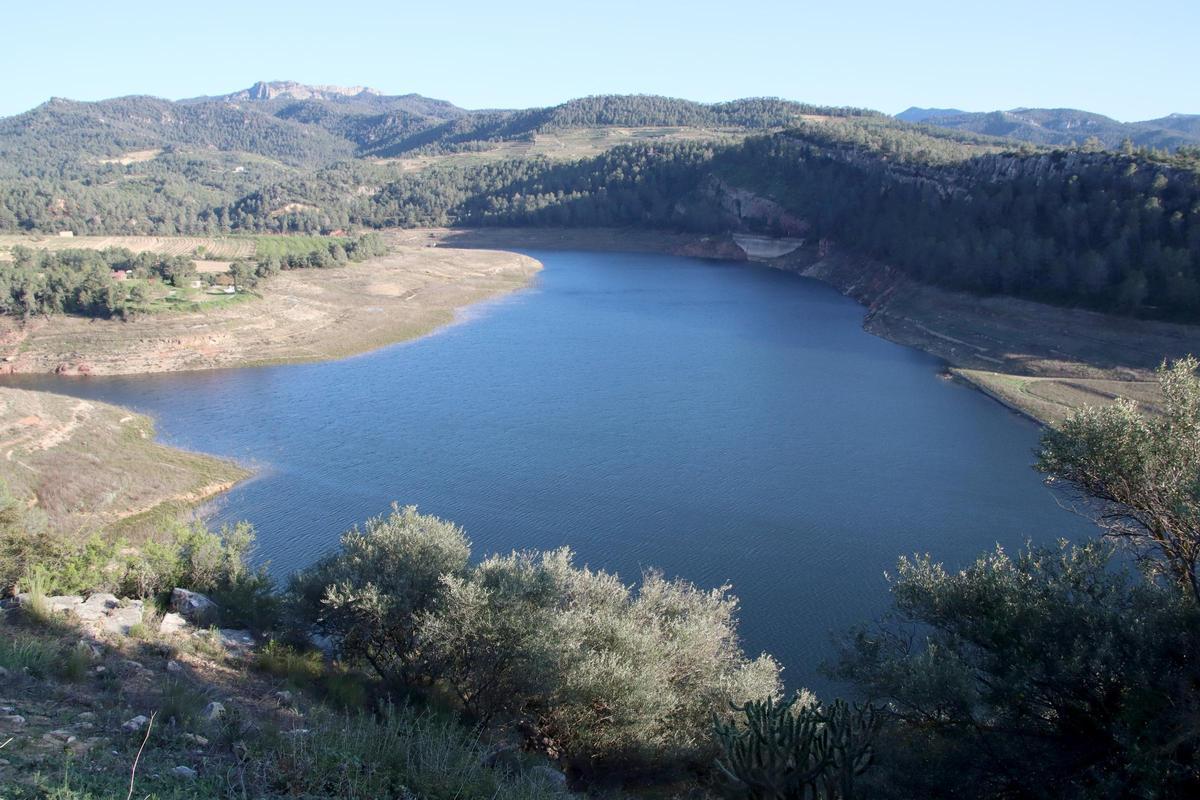 El embalse de Siurana (Priorat), al 22%.