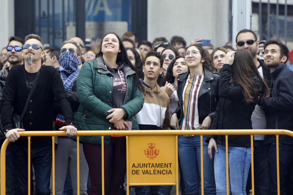 Búscate en la mascletà del 5 de marzo