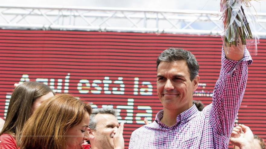 Sánchez afirma que el PSOE lleva «9 meses en dirección contraria»