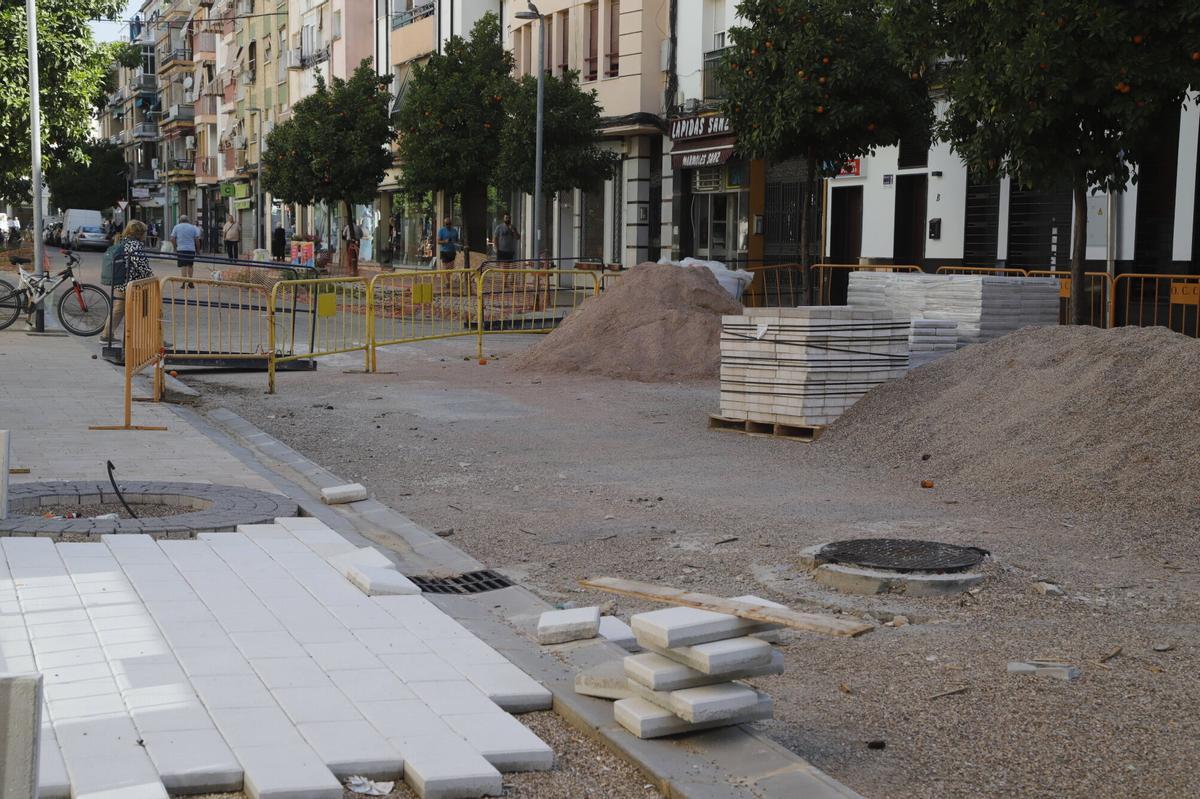 A.J.González Córdoba Obras paralizadas de la avenida de la Viñuela