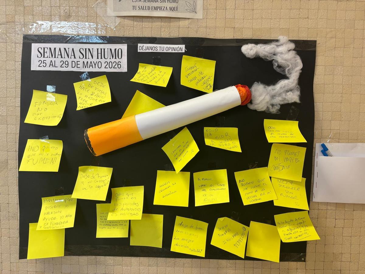 En el centro de salud de San Fermín se han instalado carteles por el Día Mundial Sin Tabaco y la Semana Sin Humo