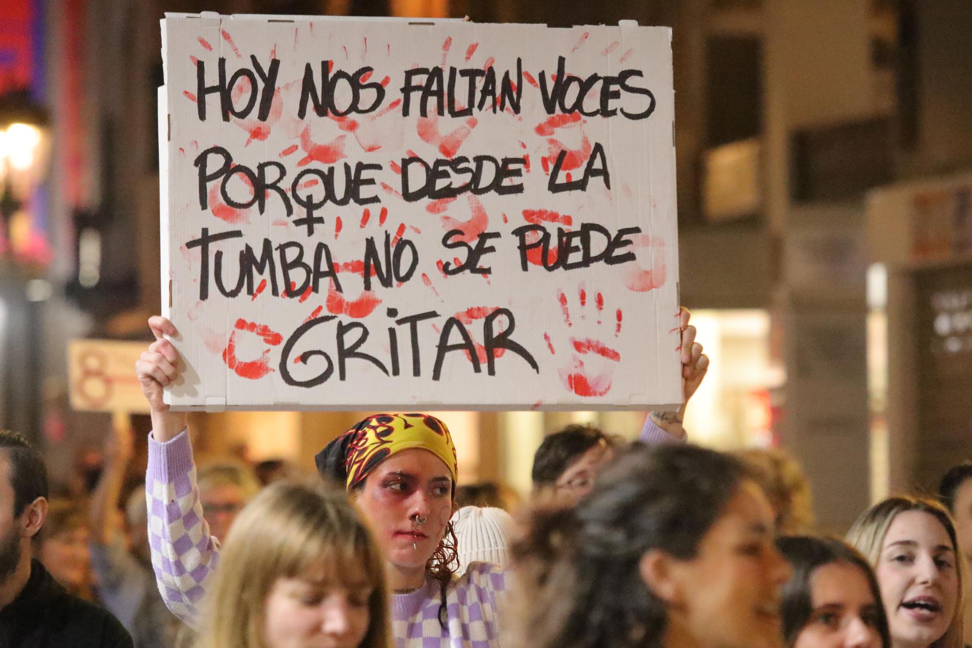 Las mejores imágenes de la manifestación del 8-M en Castellón