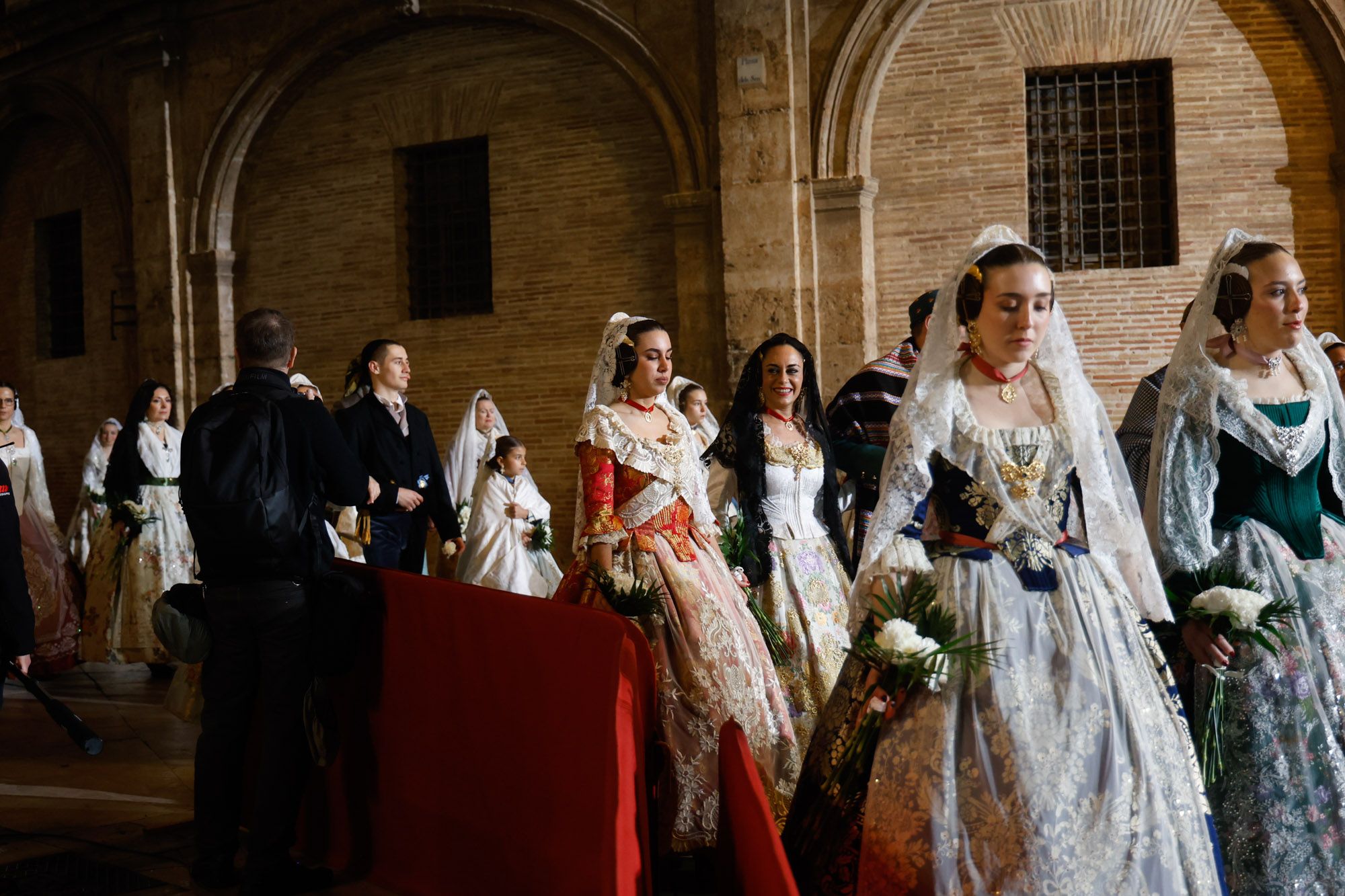 Todas las fotos de la Ofrenda del 17 de marzo por la calle de la Paz de 21:00 a 22:00 horas