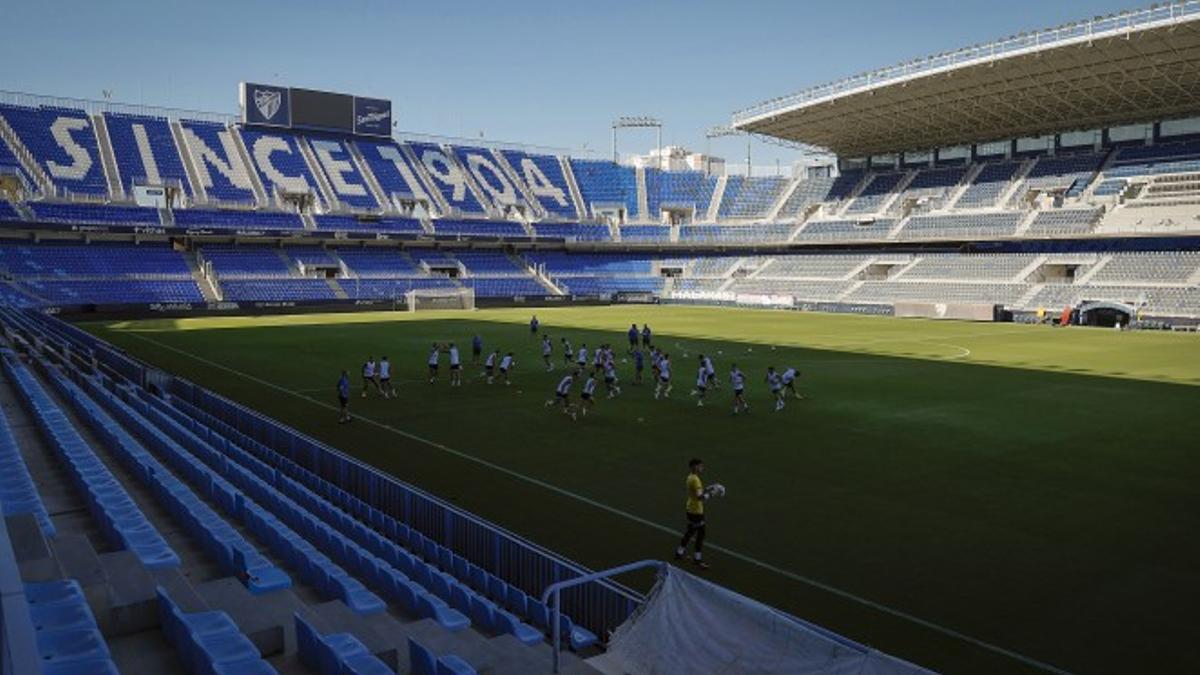 El Málaga abre el entrenamiento a su público.