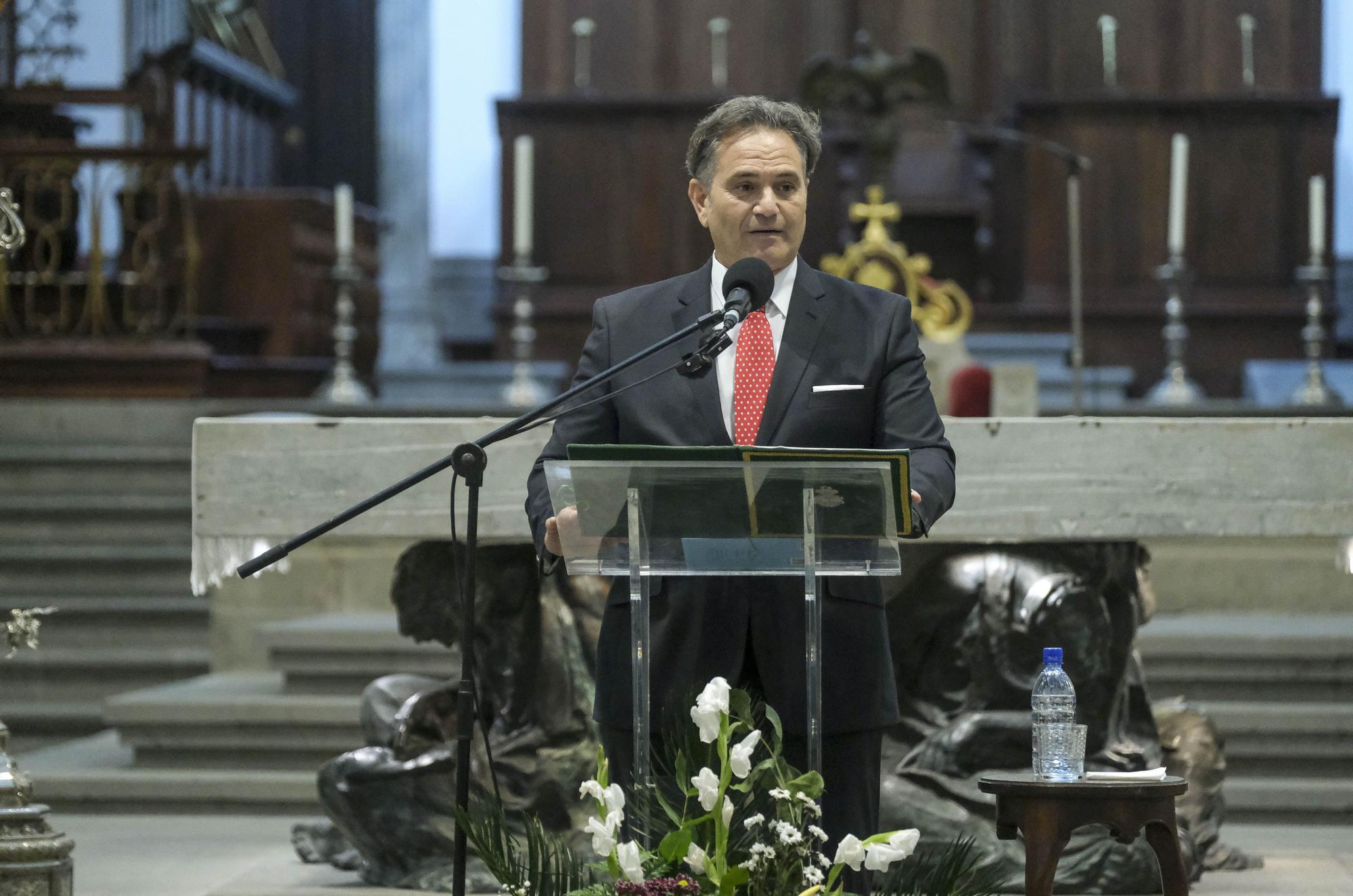 Pregón de Semana Santa en la Catedral de Santa Ana