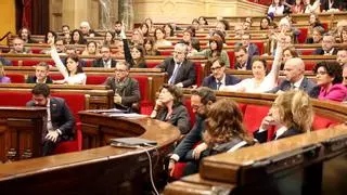 El Parlament elige a Laura Castel y Héctor Sánchez como nuevos senadores de ERC