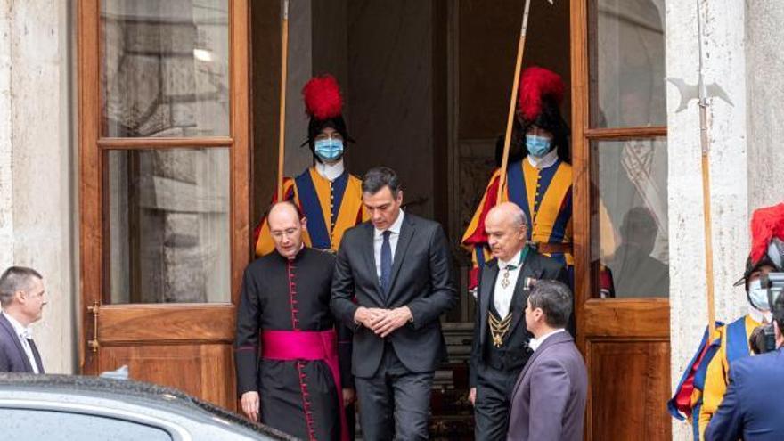 El Papa Francisco reclama a Pedro Sánchez que construya una &quot;patria con todos&quot;