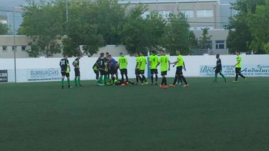 Suspenden el Calpe-Eldense por una tangana (0-0)