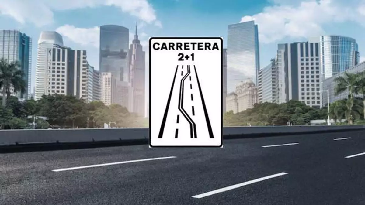 ?Cmo debes actuar si te encuentras con esta enrevesada se?al de trfico?