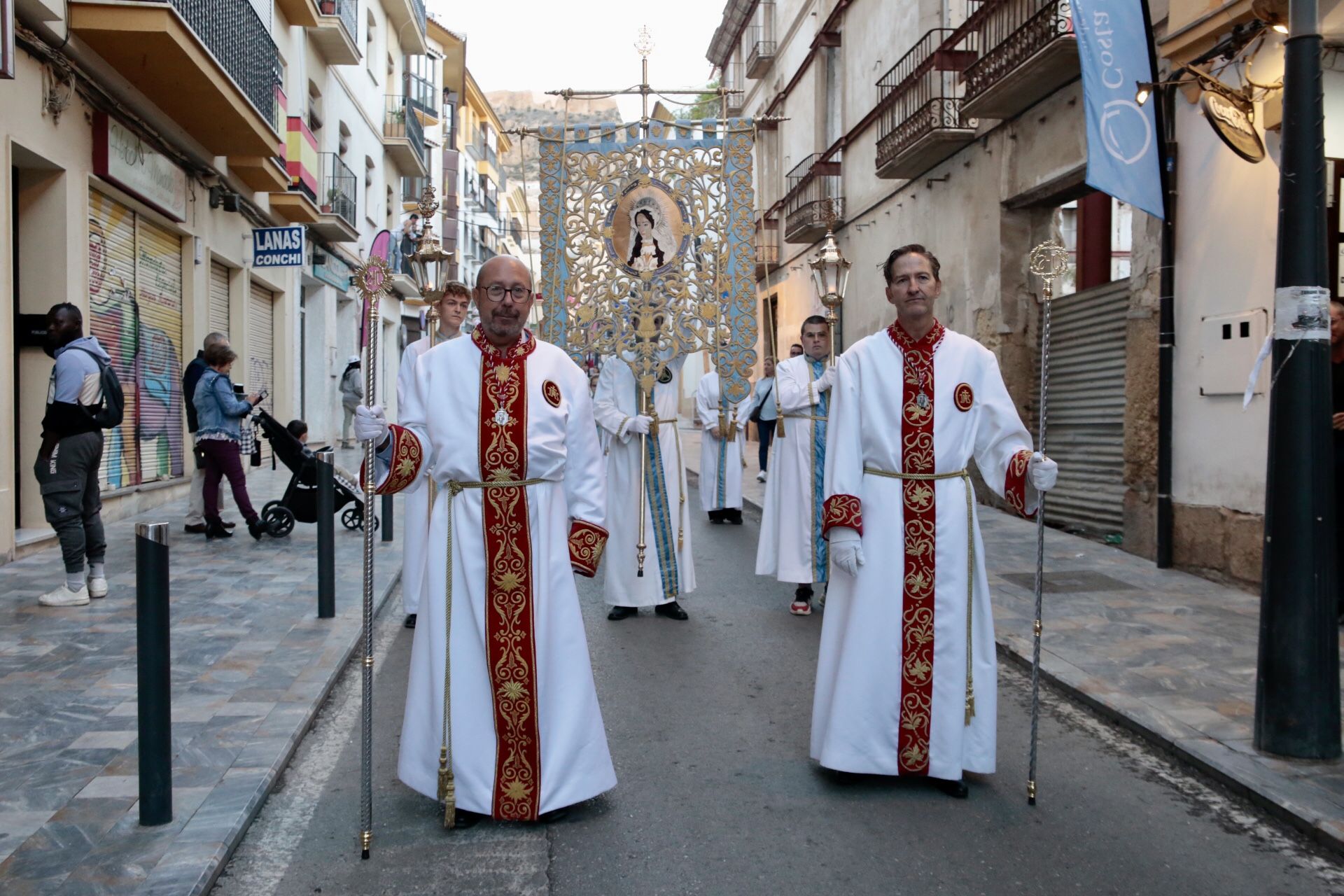 Las mejores fotos de la Peregrinación y los cortejos religiosos de la Santa Misa en Lorca