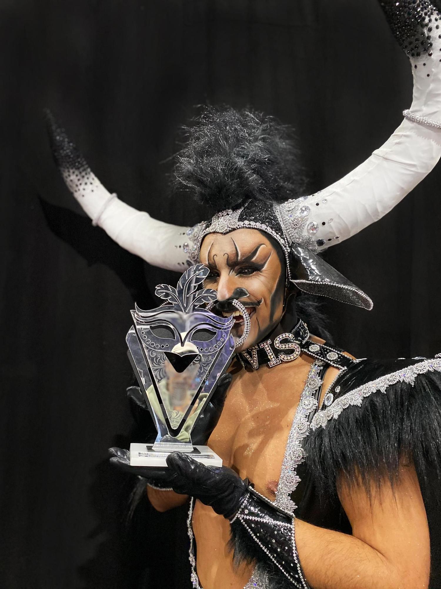Un ibicenco gana el tercer premio en el concurso de disfraces de Carnaval de Las Palmas de Gran Canaria