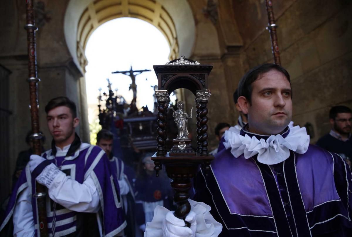 Histórica estación de penitencia de la hermandad de la Agonía