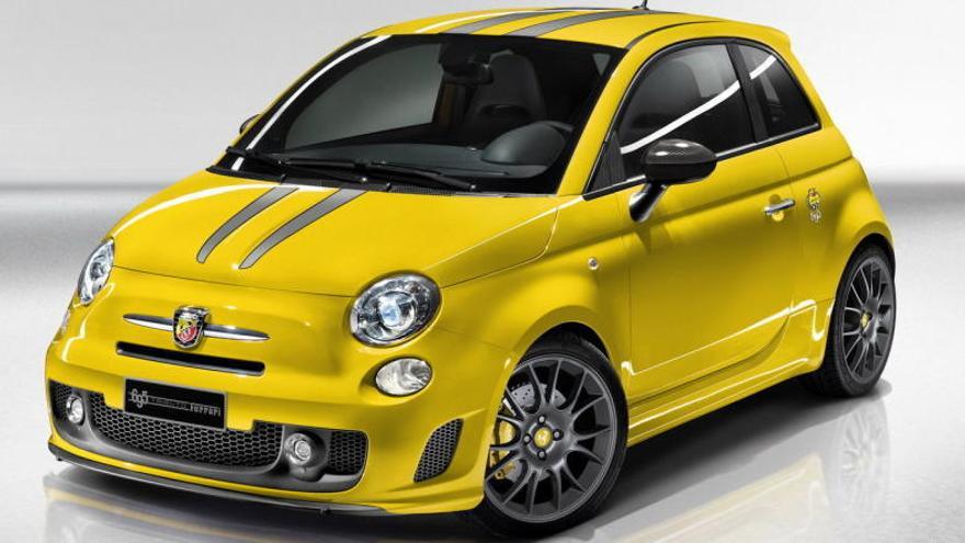 El nou Abarth 695 biplaça, una delícia pels amants del motor.