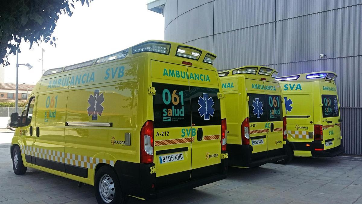 Varias ambulancias del 061 en Aragón.