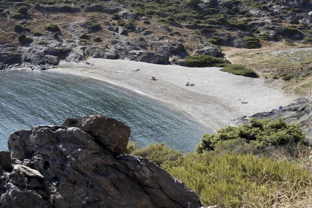 Platges nudistes al litoral gironí