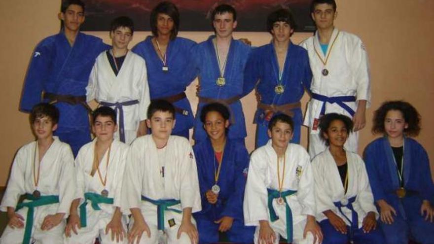 Los componentes del Judo Club Torrellano.