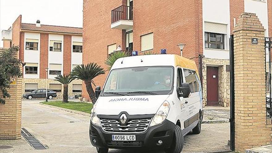 El alcalde rechaza los cambios adoptados por Salud para el transporte sanitario