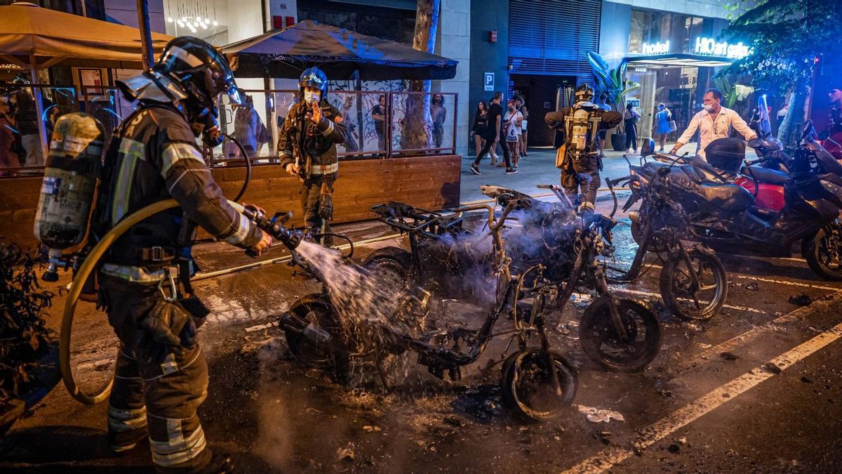 Incendio en la calle Enric Granados de Barcelona