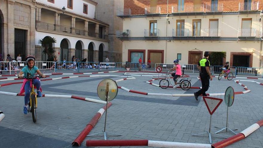 Els escolars de Nules, policies locals per un dia