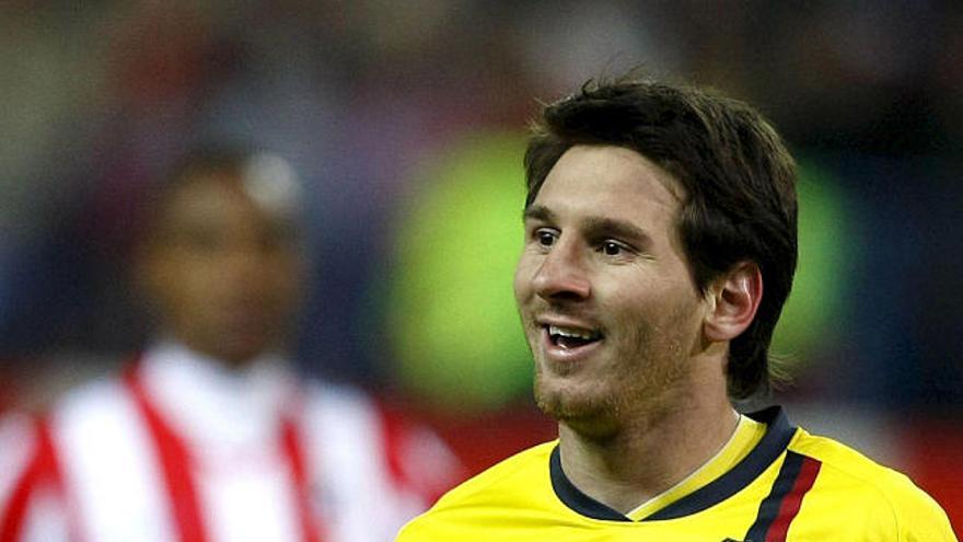 Estrella. Leo Messi fue imparable durante toda la noche para la defensa rojiblanca.