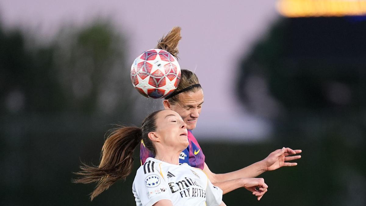 Cata Coll paró el lanzamiento de penalti a Caroline Weir