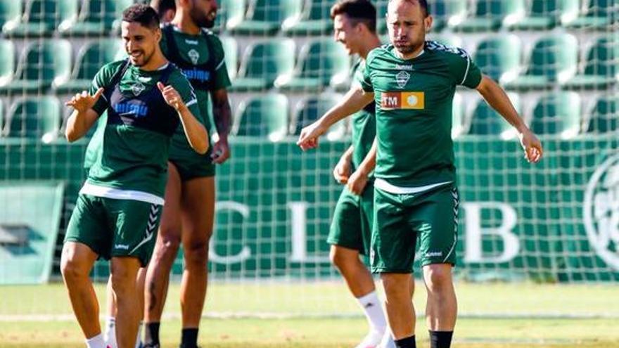 El Elche afronta pletórico y repleto de ilusión sueño de pelear el ascenso