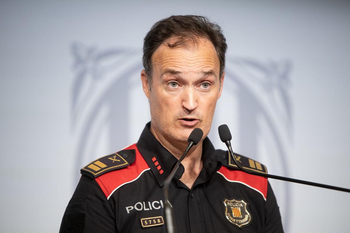 Sallent reconeix que els Mossos no van sospesar la fugida de Puigdemont Sallent reconeix que els Mossos no van sospesar la fugida de Puigdemont
