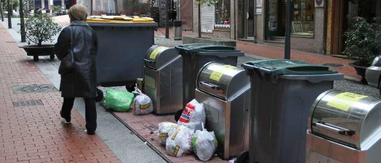 Una de las zonas de la ciudad con basura. // Iñaki Osorio