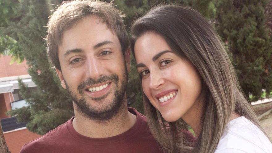 Lorena Abad y Sergio Martín han iniciado los trámites para ser pareja de hecho. | JUAN CARLOS CAVAL