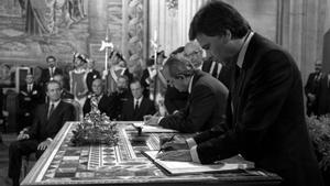 Espanya fa 40 anys a la UE amb tensions malgrat el seu europeisme